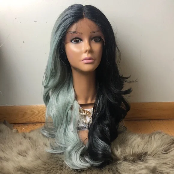 ?LEXI 20” BLUE SPLIT DYE LACE FRONT WIG  *NWT* ?LEXI 20” BLUE SPLIT DYE LACE FRONT WIG*NWT  main image 3